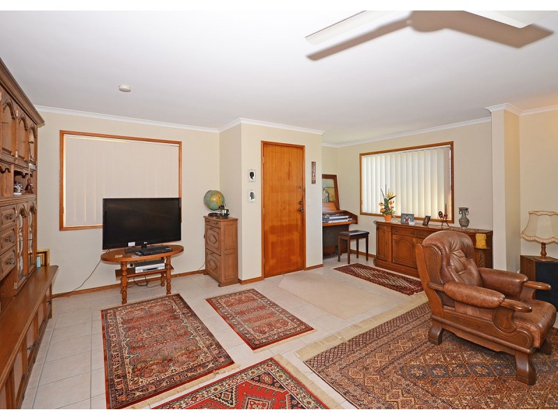 4 Trobriand Place, Kawungan QLD 4655