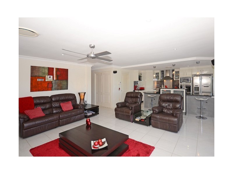 83 Northshore Avenue, Toogoom QLD 4655
