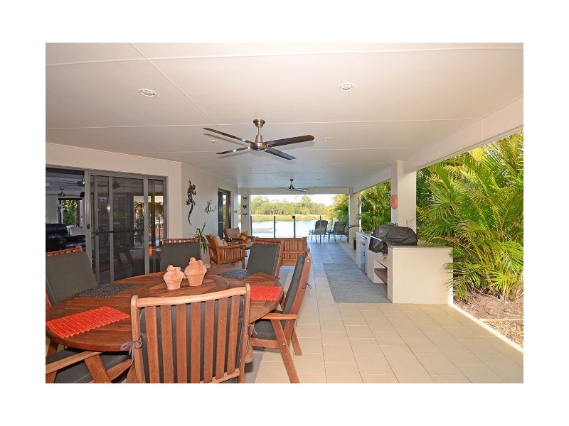 83 Northshore Avenue, Toogoom QLD 4655