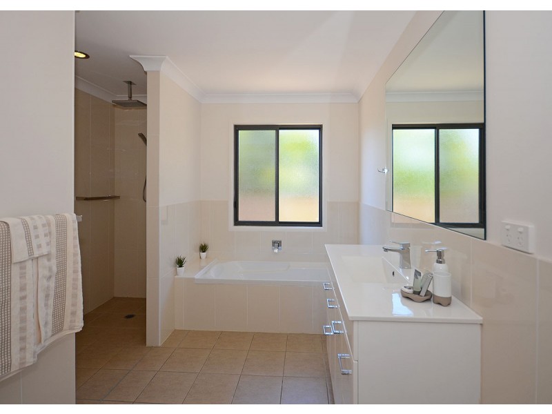 45 Moreton Street, Toogoom QLD 4655