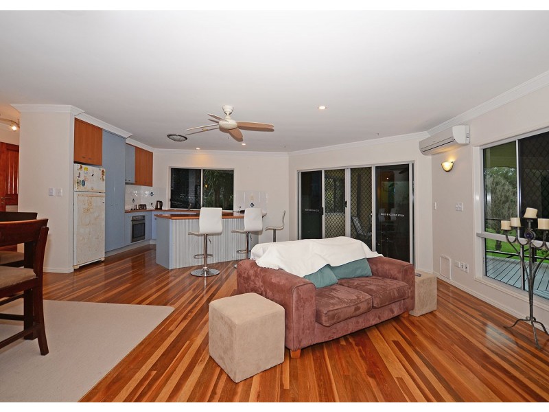 22 Highland Place, Craignish QLD 4655