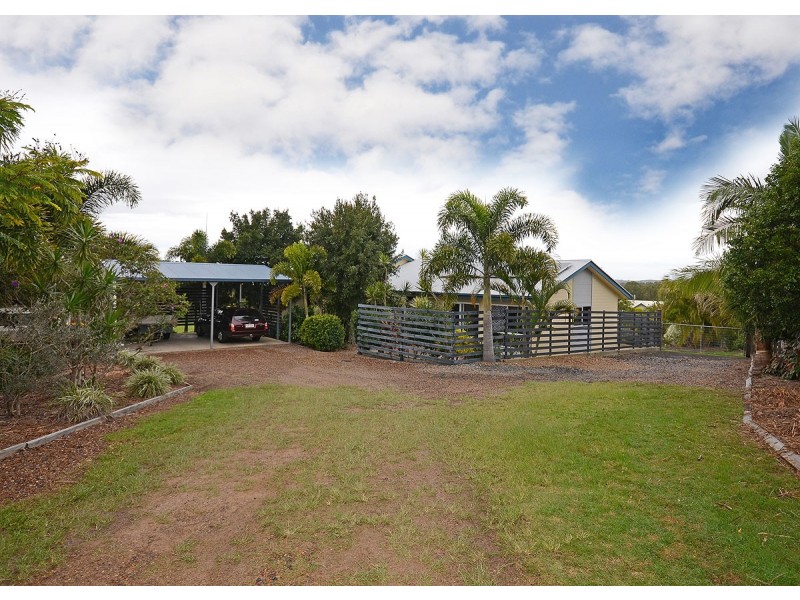 22 Highland Place, Craignish QLD 4655
