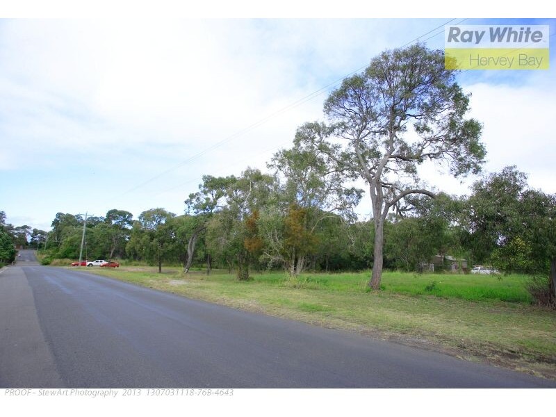 67 Moolyyir Street, Urangan QLD 4655