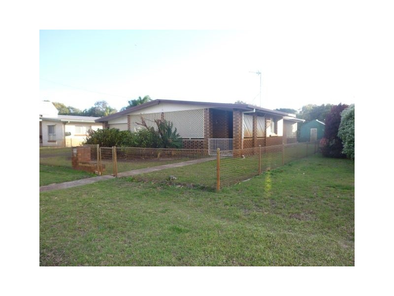 58 Hibiscus Street, Urangan QLD 4655