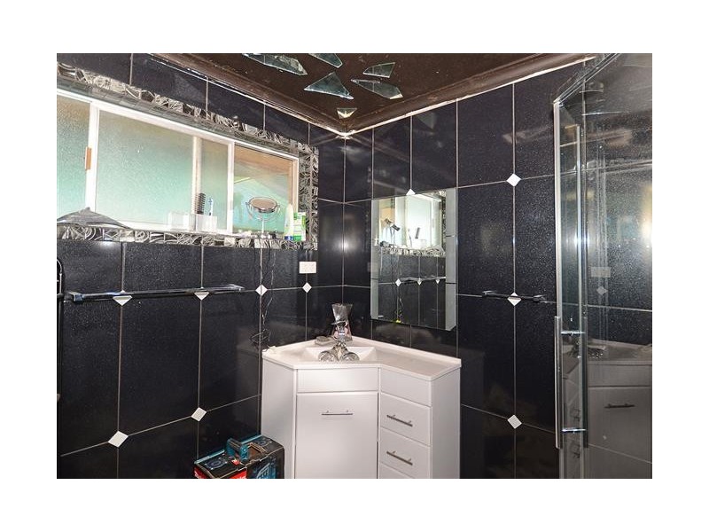 35 Crawford Drive, Hervey Bay QLD 4655
