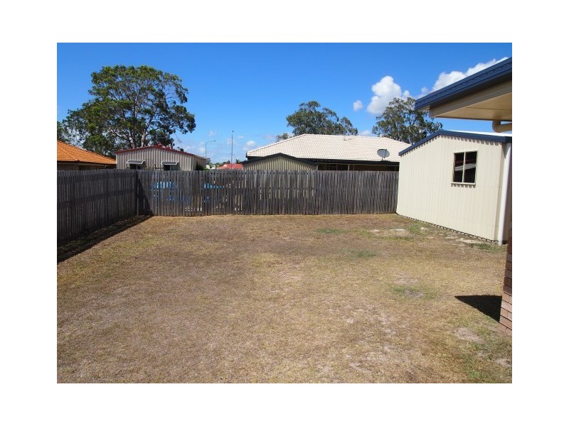 3 Cato Court, Torquay QLD 4655