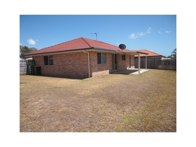 3 Cato Court, Torquay QLD 4655