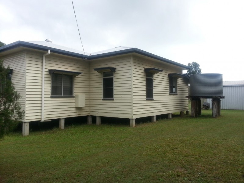 67 Chapel St, Nikenbah QLD 4655