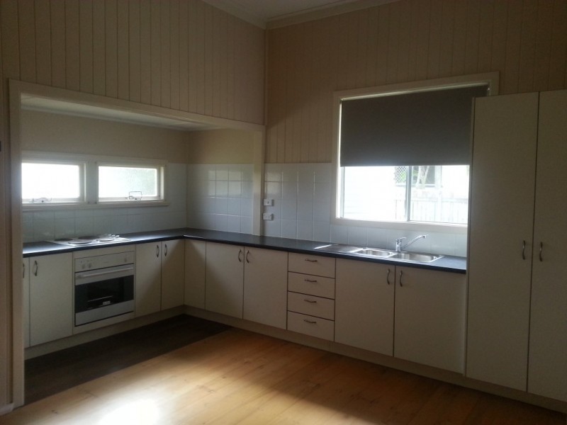 67 Chapel St, Nikenbah QLD 4655