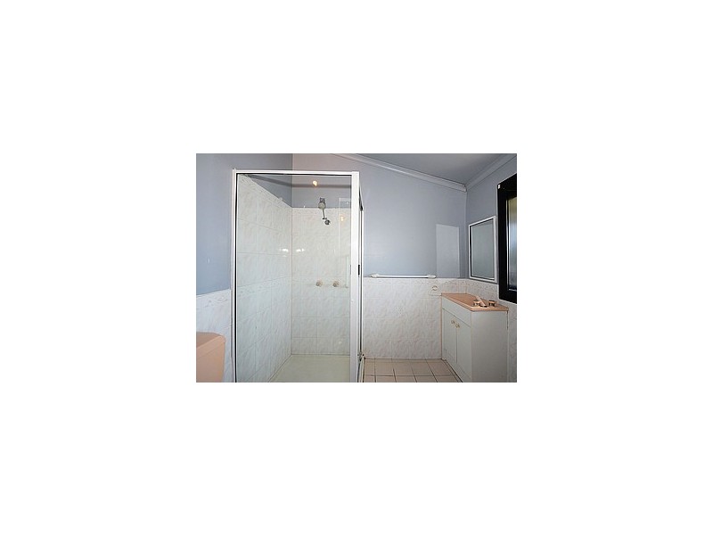 5 Jackson St, Pialba QLD 4655