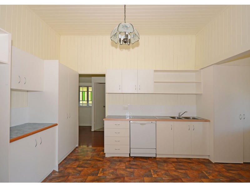 120 Cypress Street, Torquay QLD 4655