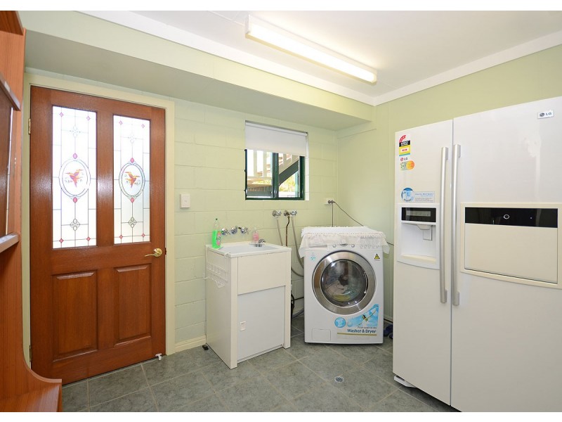 140 Bideford Street, Torquay QLD 4655