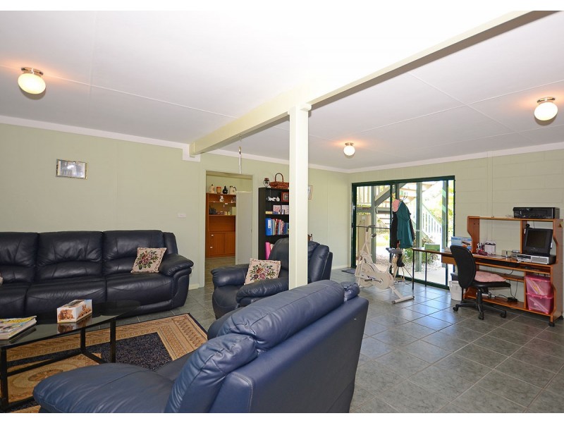140 Bideford Street, Torquay QLD 4655