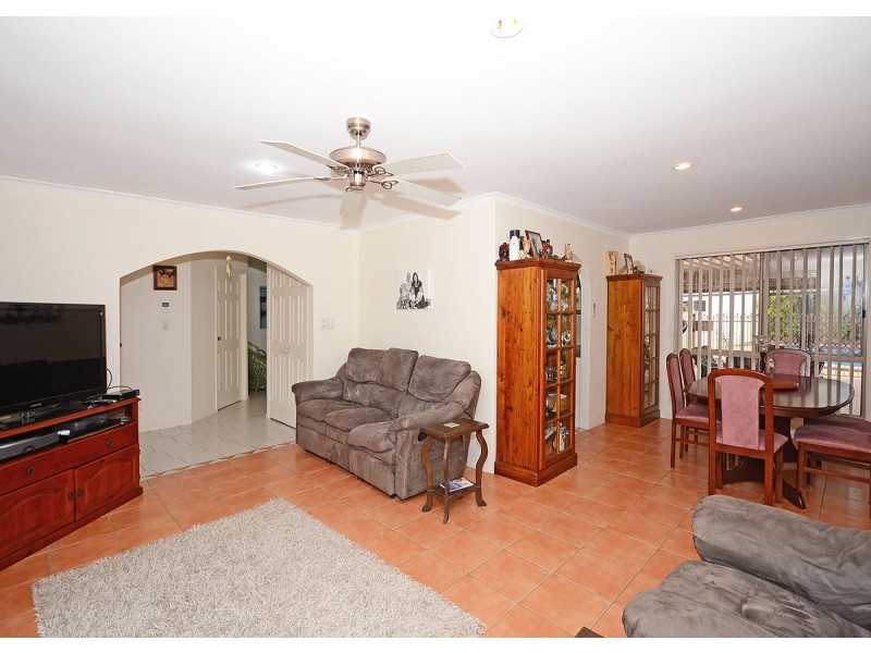 4 Brampton Court, Kawungan QLD 4655