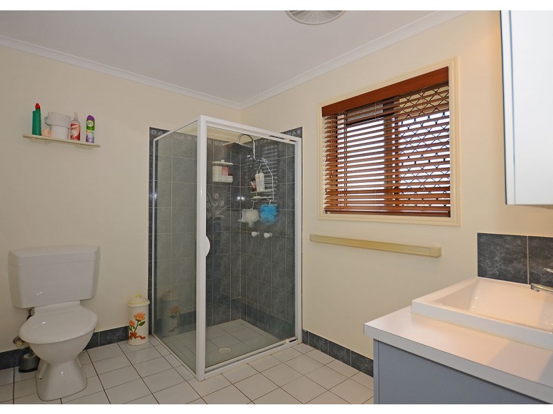 4 Brampton Court, Kawungan QLD 4655