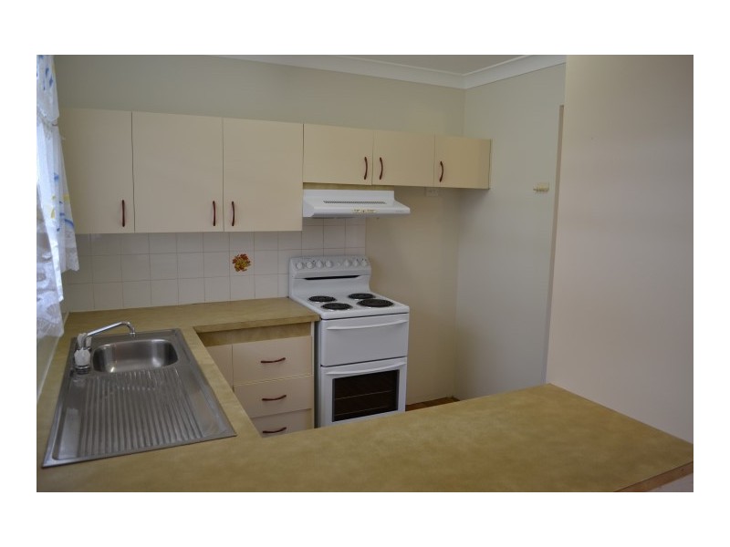 3/85 Miller Street, Urangan QLD 4655