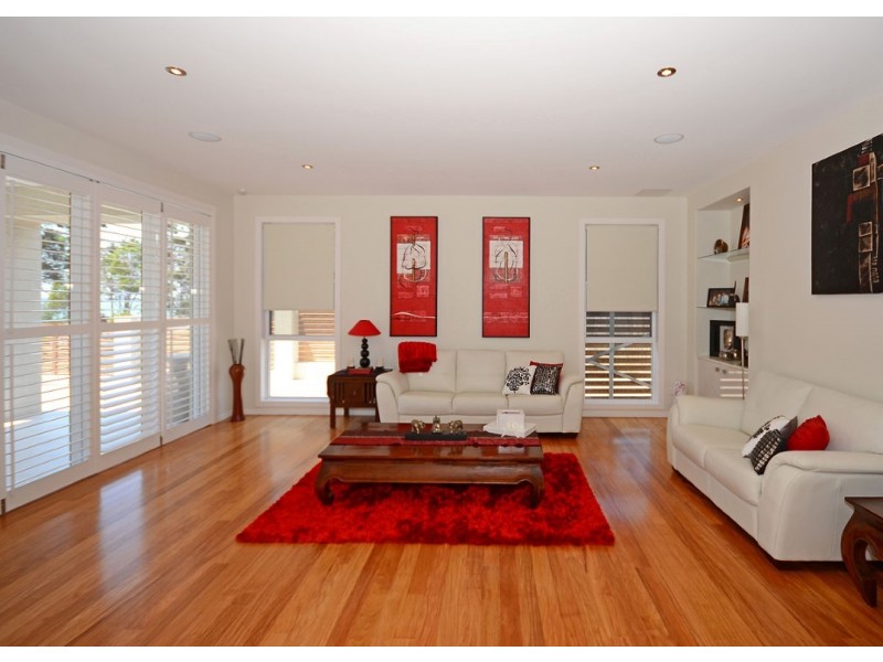 127 Esplanade, Point Vernon QLD 4655