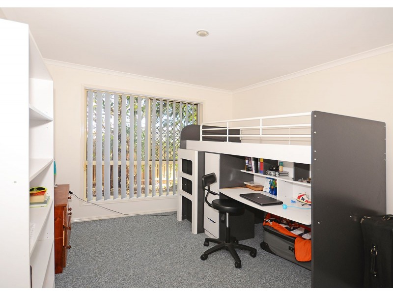 98 Nissen Street, Urraween QLD 4655