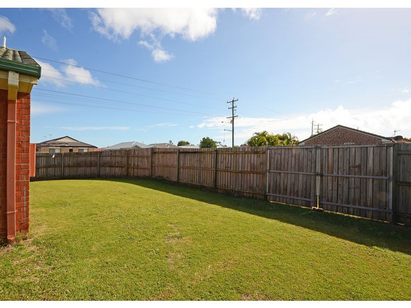 98 Nissen Street, Urraween QLD 4655