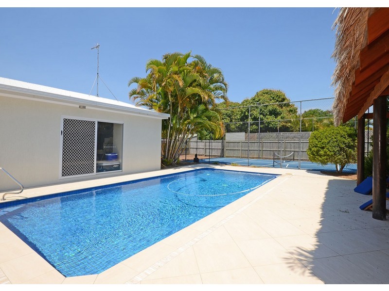 127 Esplanade, Hervey Bay QLD 4655