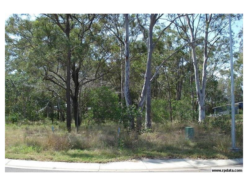 2 Cumberland Ct, Point Vernon QLD 4655