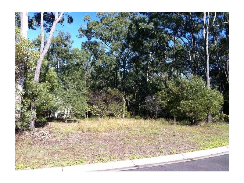 6 Cumberland Ct, Point Vernon QLD 4655