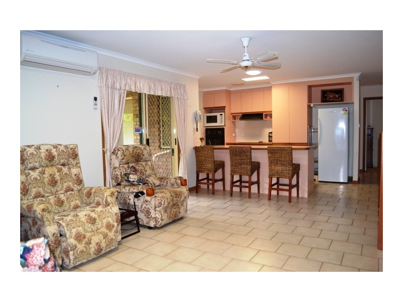 10 Meledie Avenue, Kawungan QLD 4655