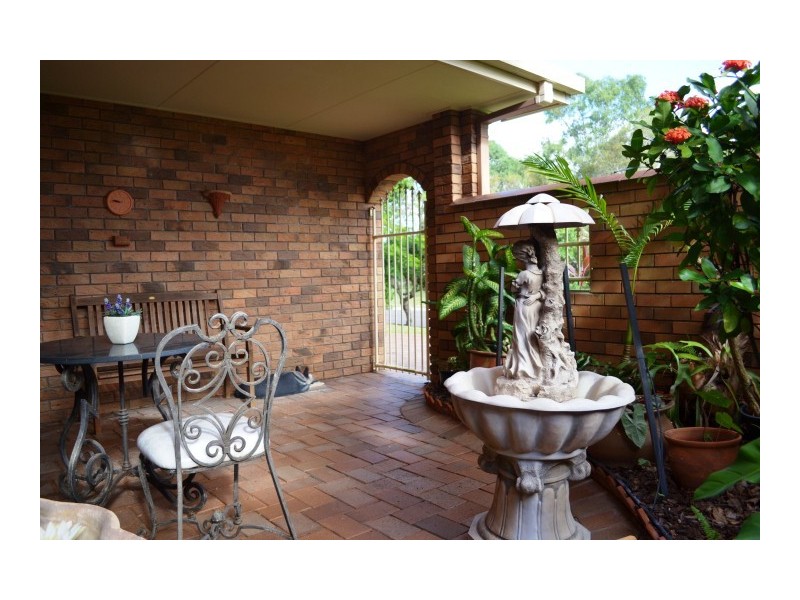 10 Meledie Avenue, Kawungan QLD 4655
