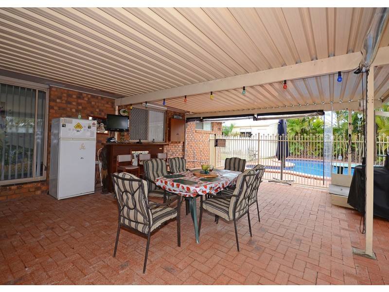 4 Brampton Court, Hervey Bay QLD 4655