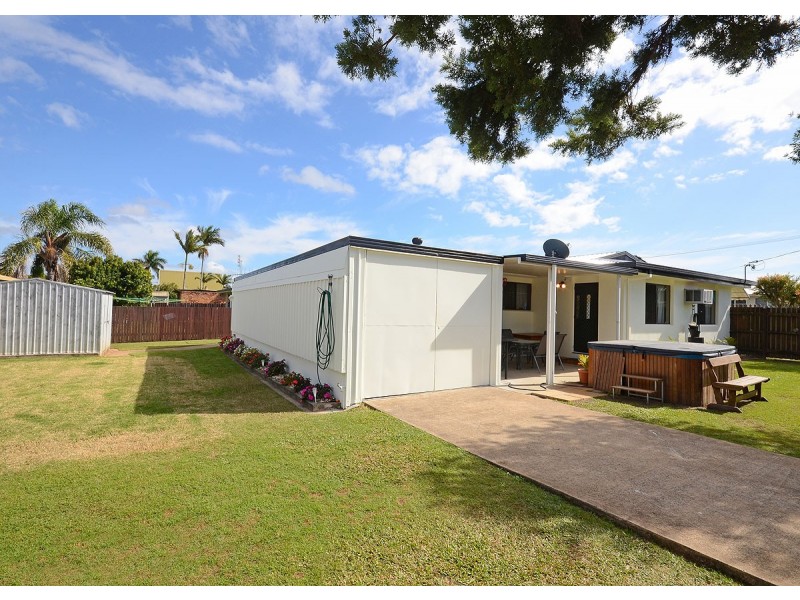 19 Barilba Street, Scarness QLD 4655