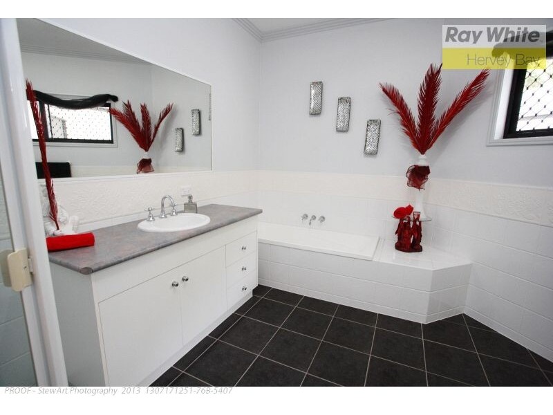 16 Palm Way, Hervey Bay QLD 4655