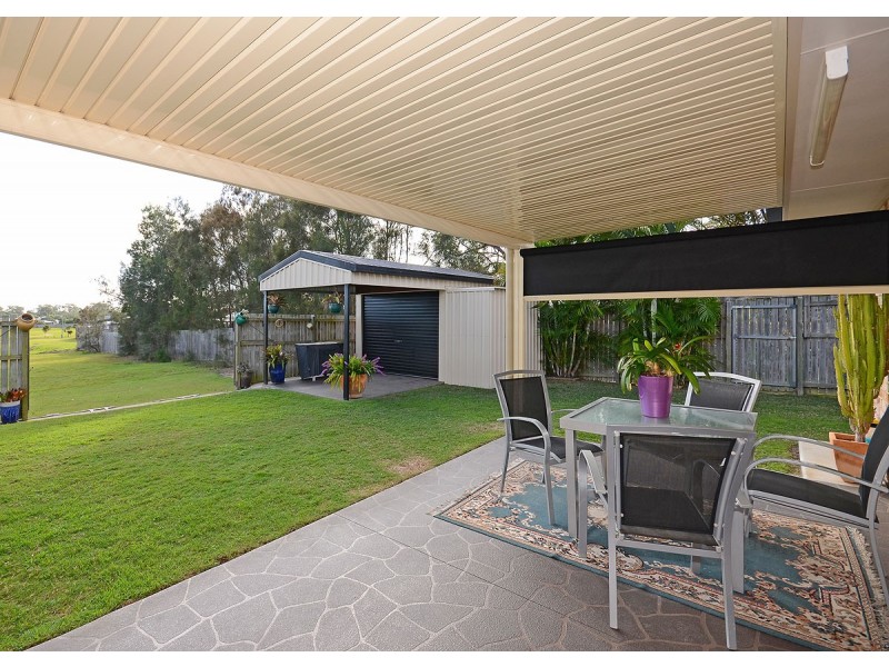 2 Picadilly Circuit, Urraween QLD 4655