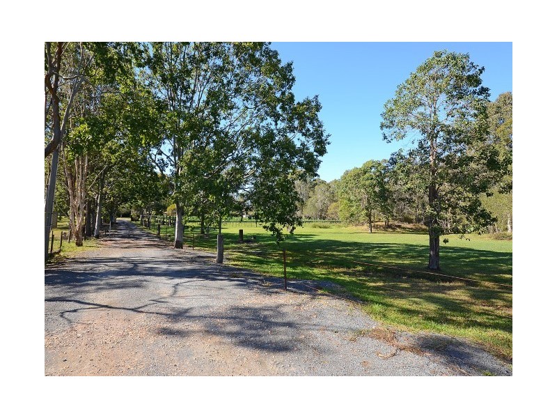 40 Doolong Road South, Wondunna QLD 4655