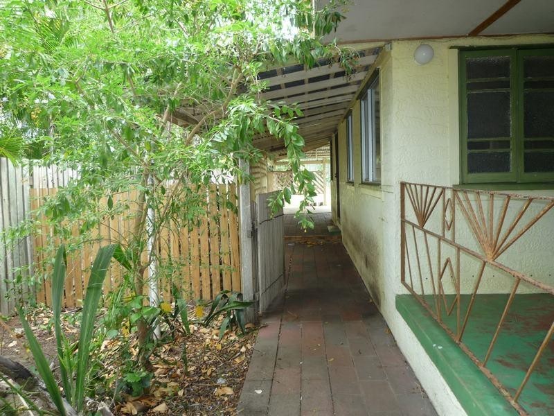 15 Scarborough Street, Scarness QLD 4655