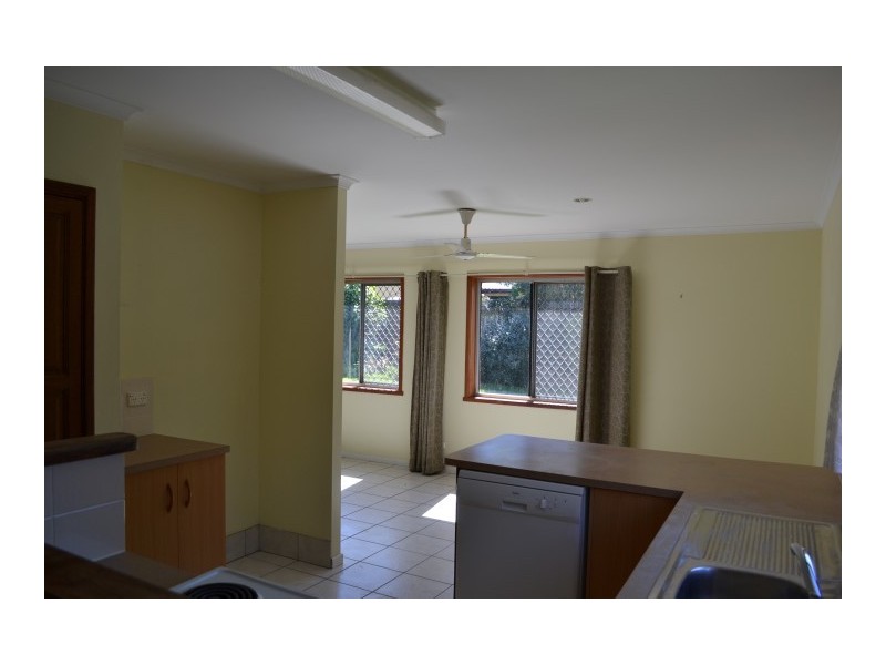 25 Polson Street, Point Vernon QLD 4655