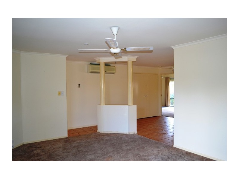 13 Banks Court, Torquay QLD 4655