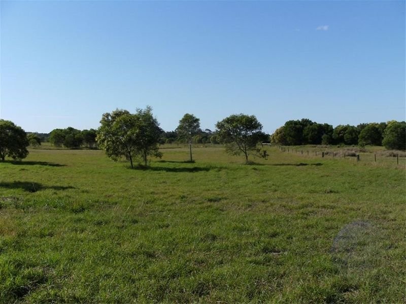 13 Bowarrady Court, River Heads QLD 4655