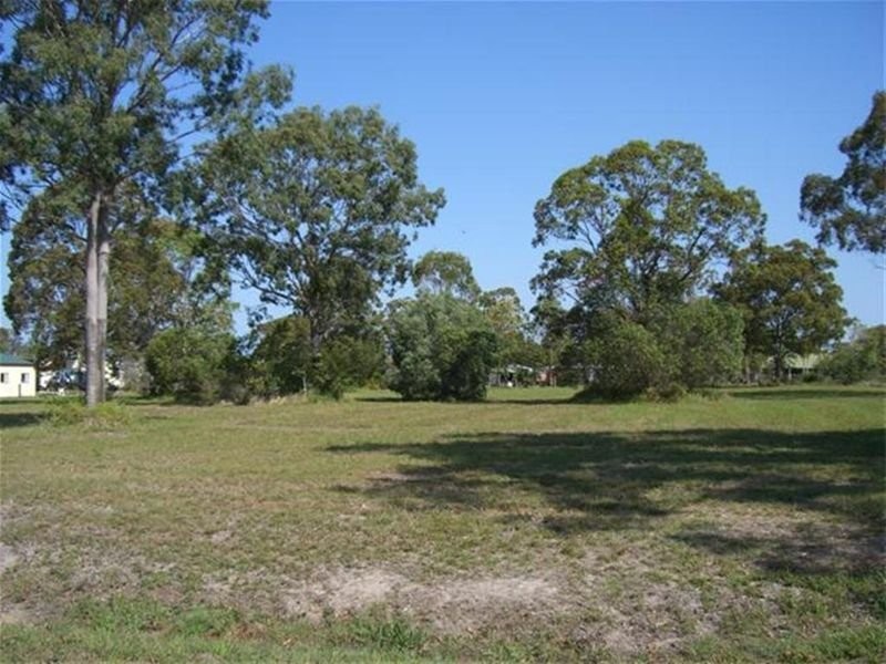 69 Swan Drive, Booral QLD 4655