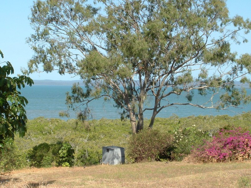 16 Zena Close, River Heads QLD 4655