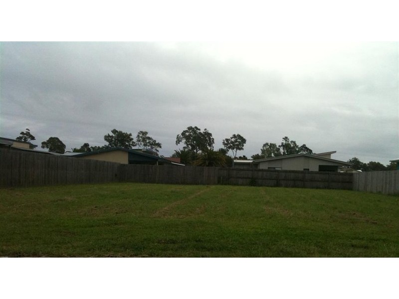 3 Oyster Court, Toogoom QLD 4655