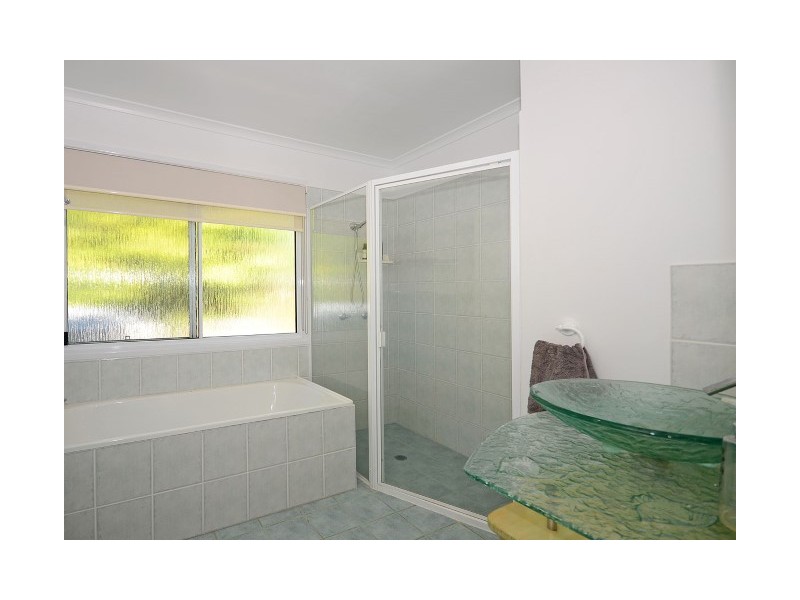 7 Tudor Avenue, Urraween QLD 4655