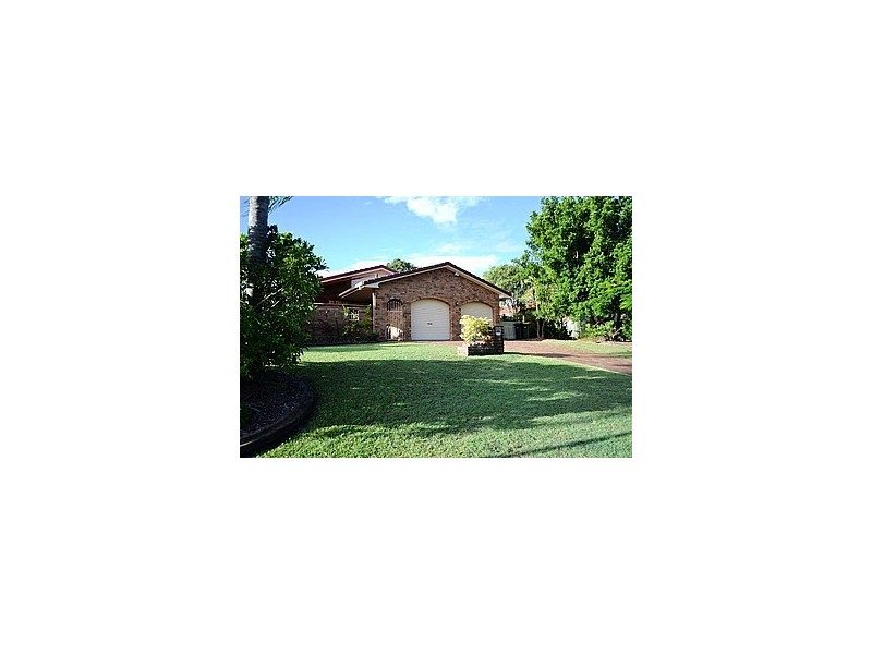 10 Meledie Avenue, Kawungan QLD 4655