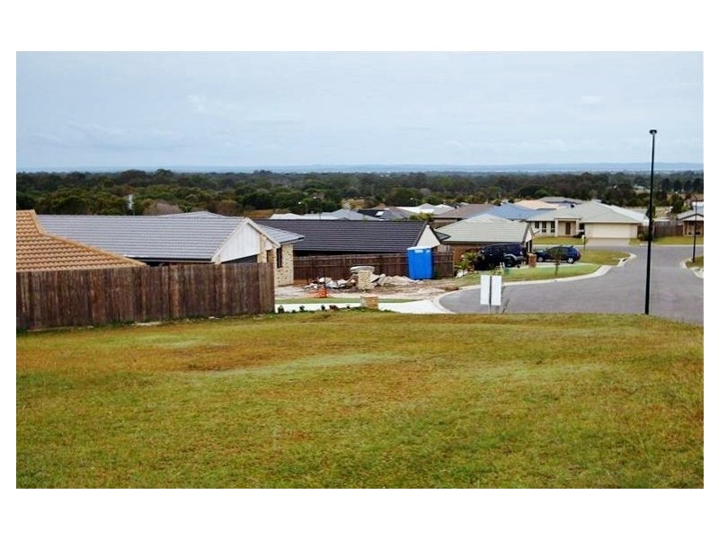 9 Sunad Ct., Nikenbah QLD 4655