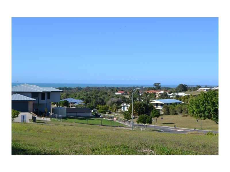 18 Highview Drive, Craignish QLD 4655