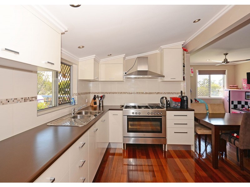 21 Urangan Street, Torquay QLD 4655