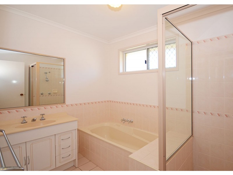 78 Caddy Ave, Urraween QLD 4655