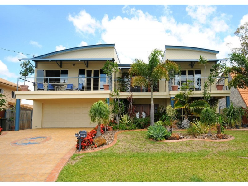8 Regency Avenue, Urraween QLD 4655