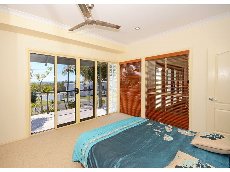 8 Regency Avenue, Urraween QLD 4655