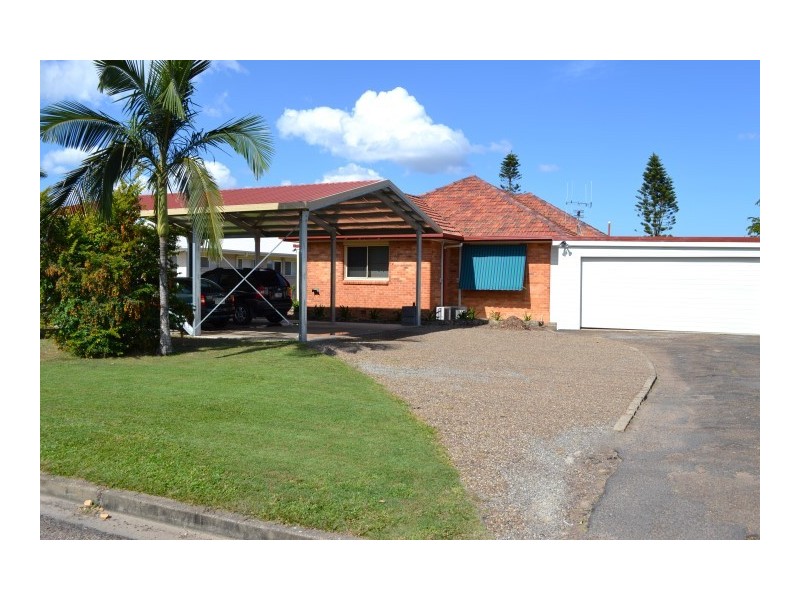 27 Errol Street, Maryborough QLD 4650