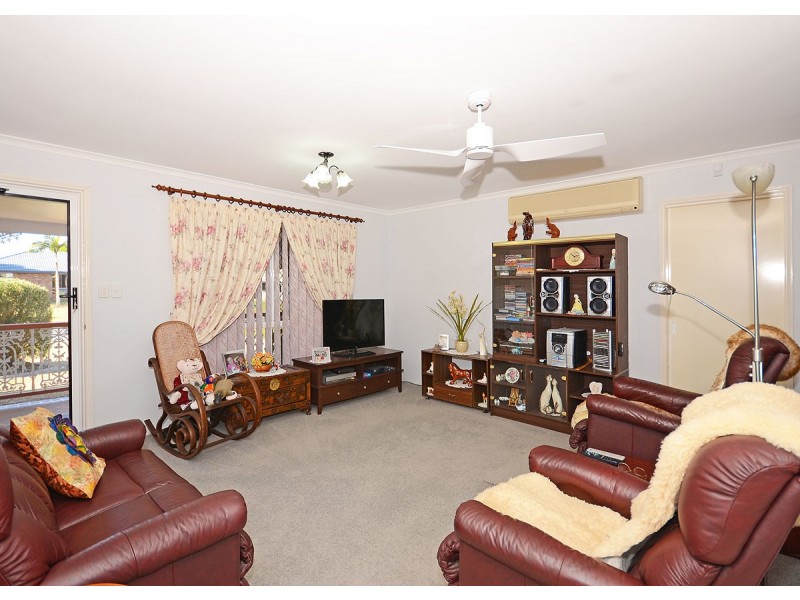 36 Aimee Drive, Urangan QLD 4655